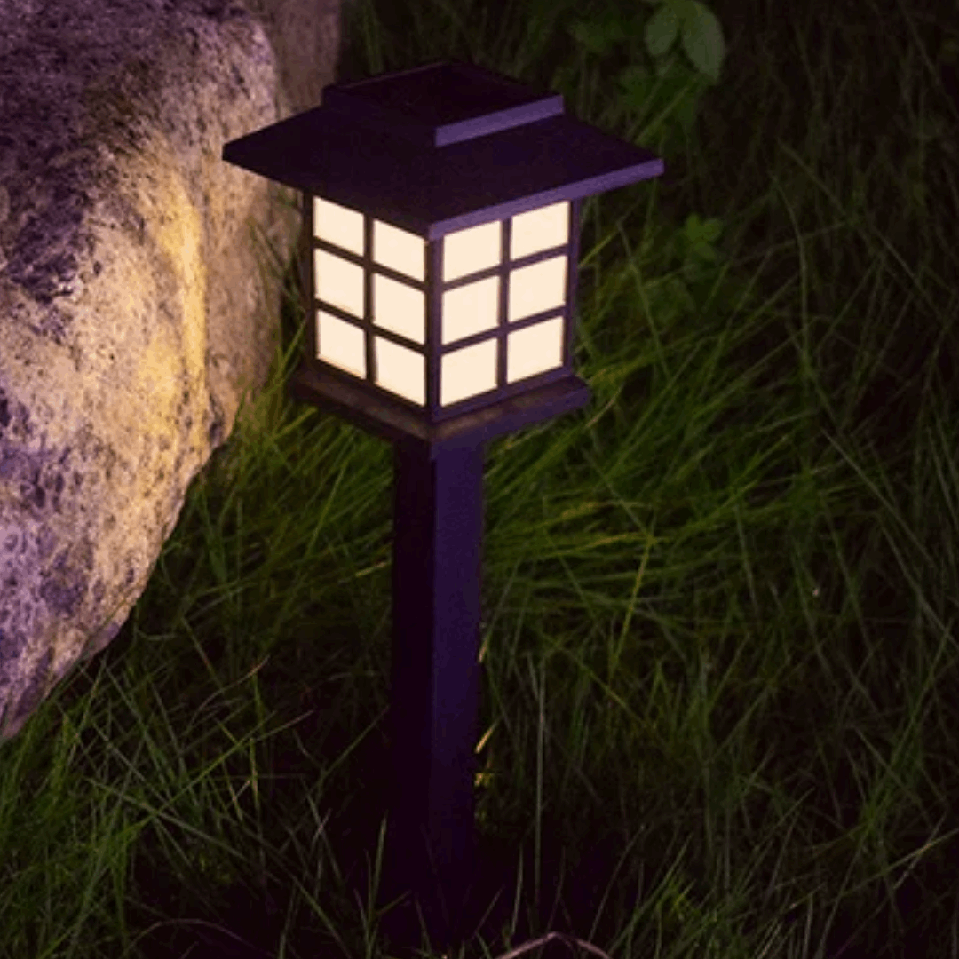 Outdoor Solar Lamp